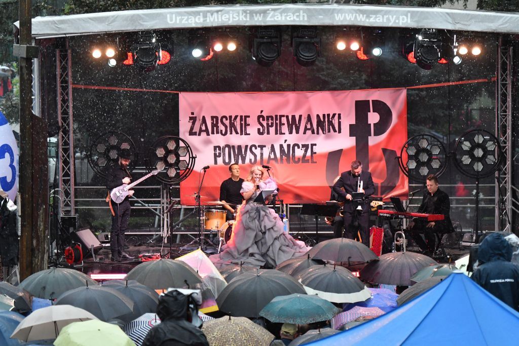 Śpiewem uczcili rocznicę wybuchu Powstania Warszawskiego
