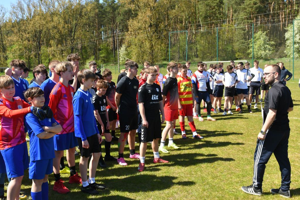 12 najlepszych drużyn na finale Piłkarskiej Ligi Ministranckiej