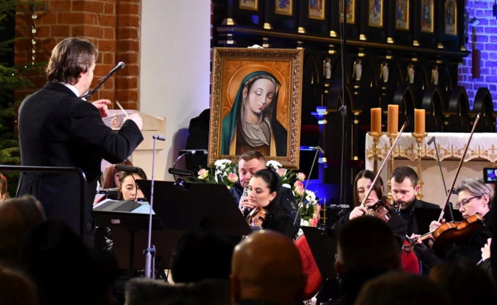 Koncert upamiętniający bp. W. Plutę już dostępny w internecie