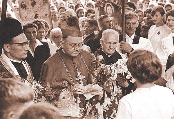 XXXIX rocznica śmierci sługi Bożego bp. Wilhelma Pluty