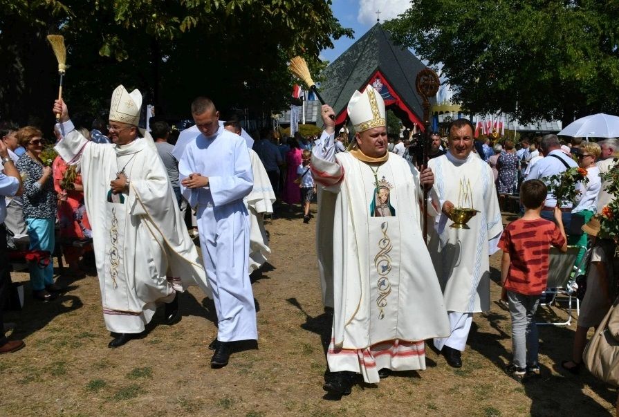 Dziękczynienie za plony w Rokitnie