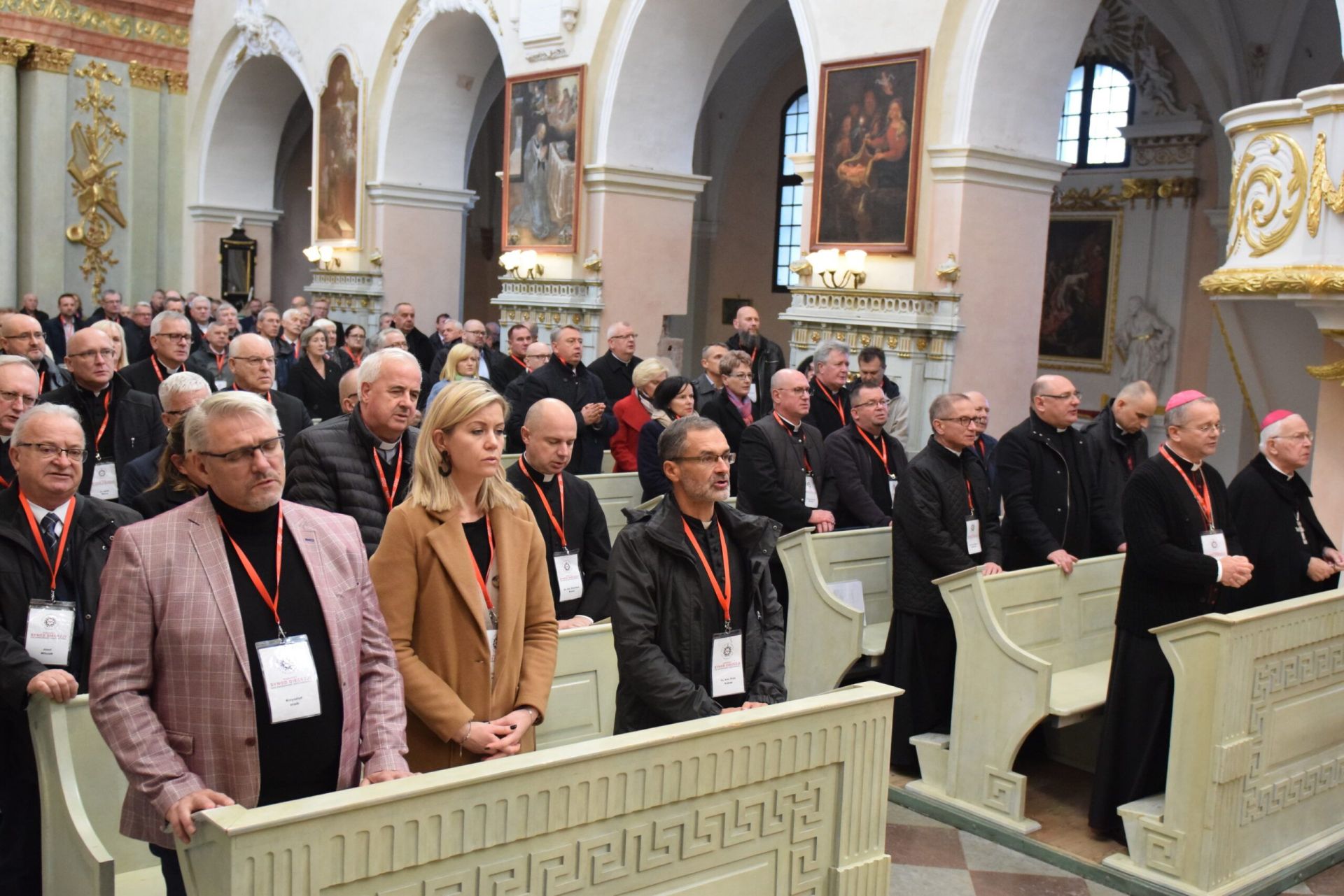 Sesja plenarna synodu